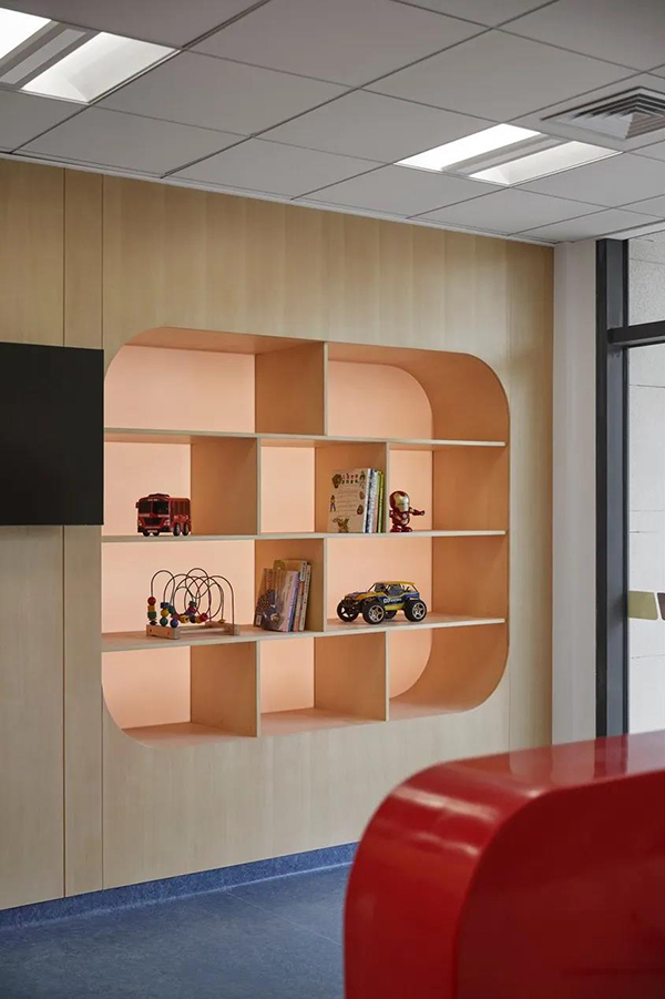 1228-01.2.jpg 1228-01.2.jpg