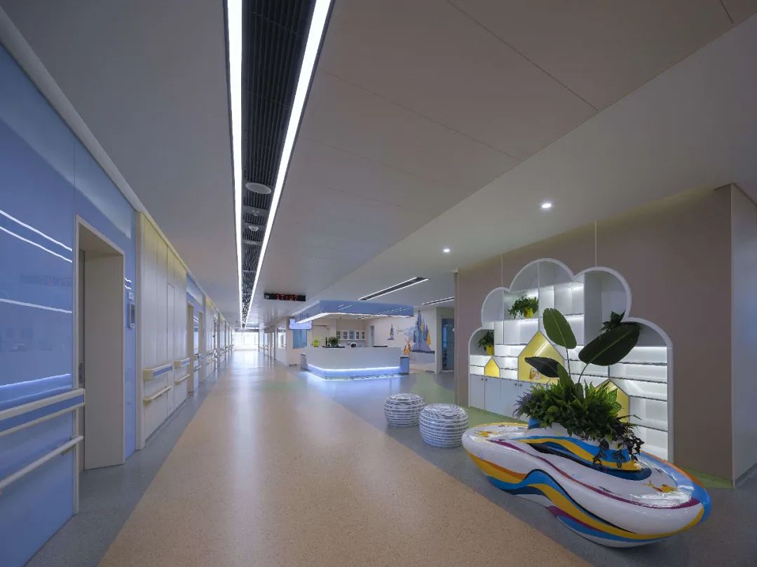 烏魯木齊兒童醫(yī)院 (5)